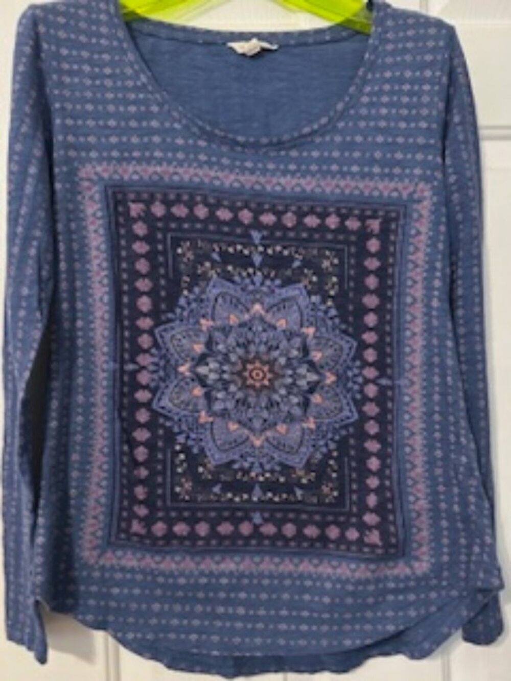 Lucky Brand long sleeved. lightweight, shirt Sz S